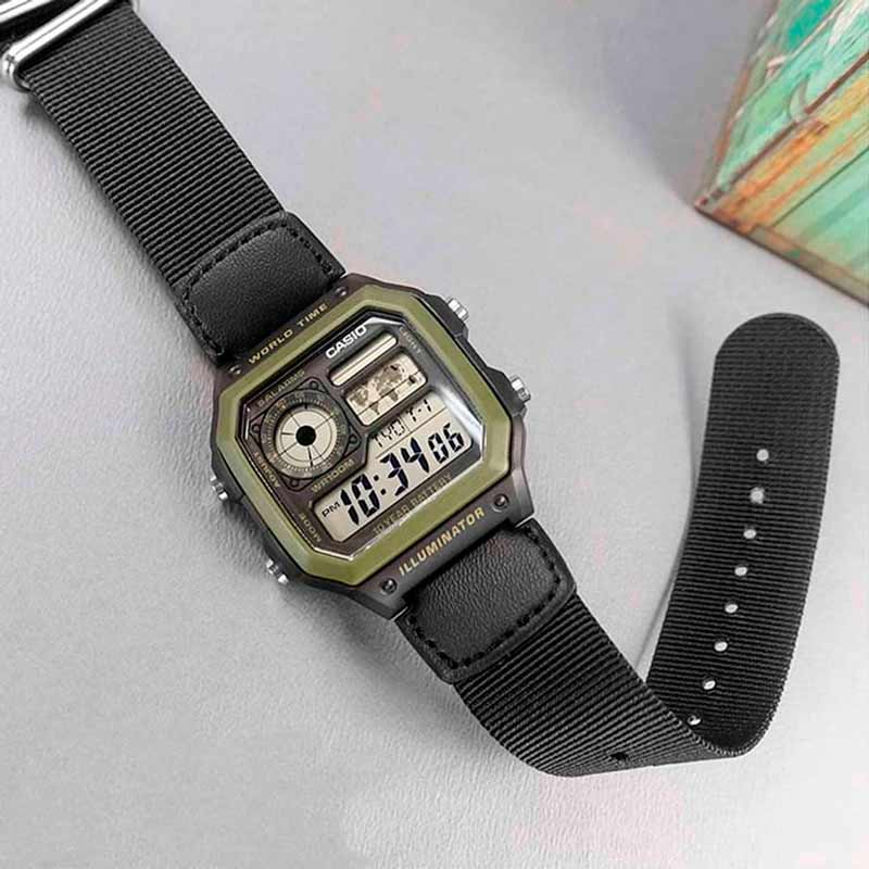 Casio AE-1200WHB-1B Casio AE-1200WHB-1B