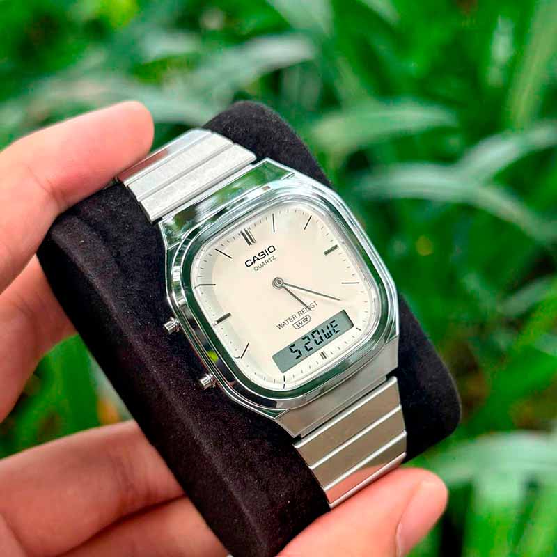 Casio AQ-240E-7A2 Casio AQ-240E-7A2