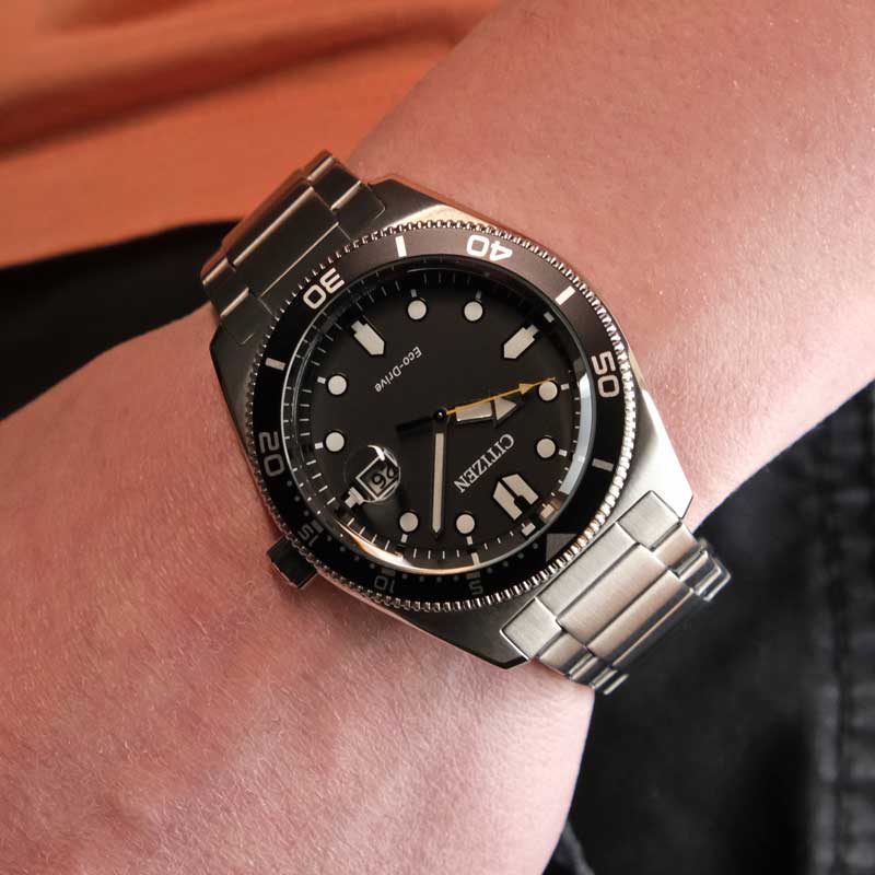Citizen AW1760-81E Citizen AW1760-81E