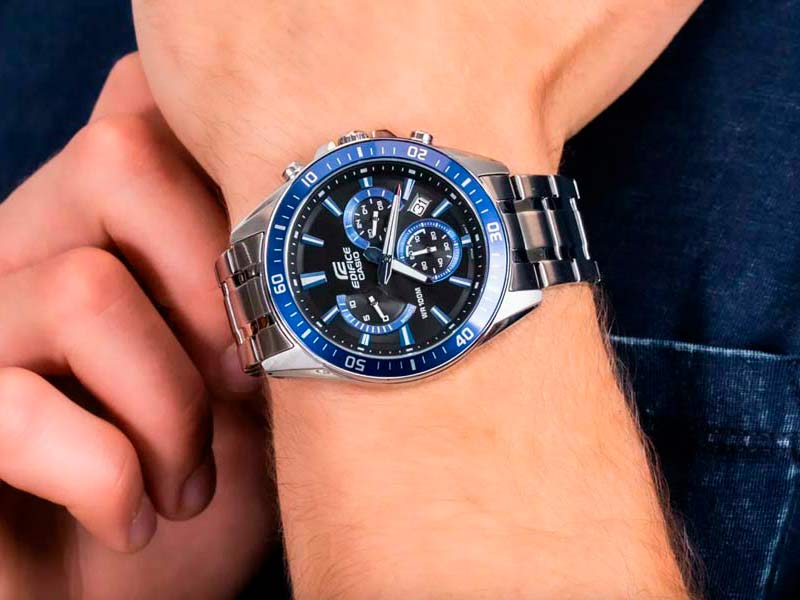 Casio EFR-552D-1A2VUEF Casio EFR-552D-1A2VUEF