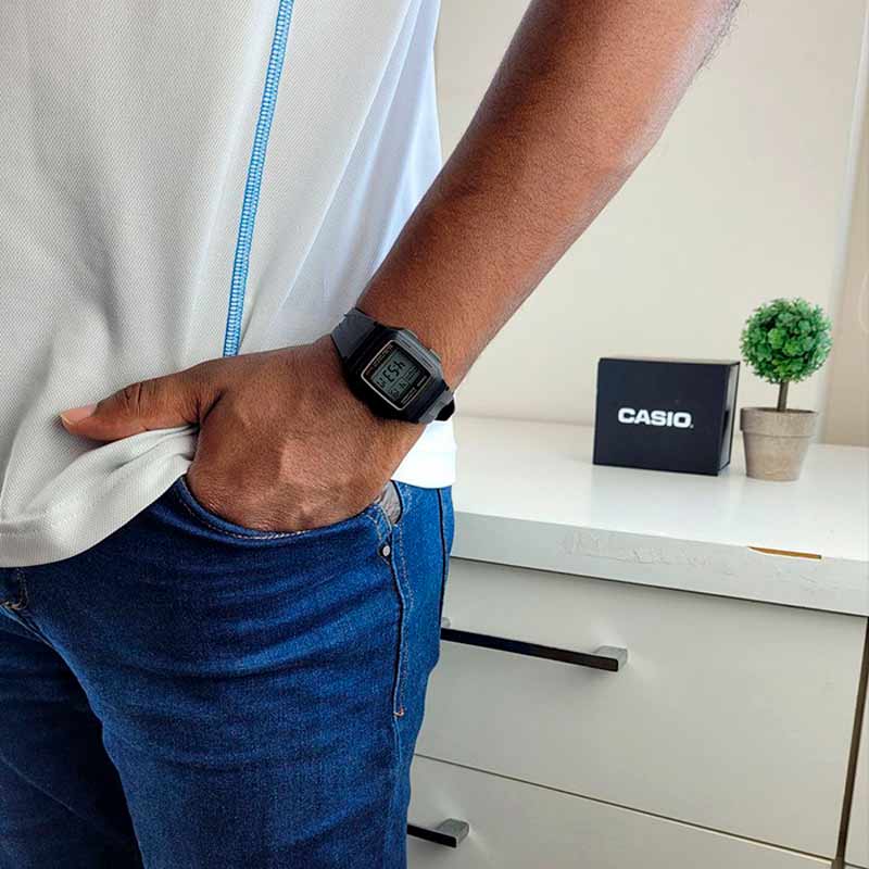 Casio F-201WA-9AEF Casio F-201WA-9AEF