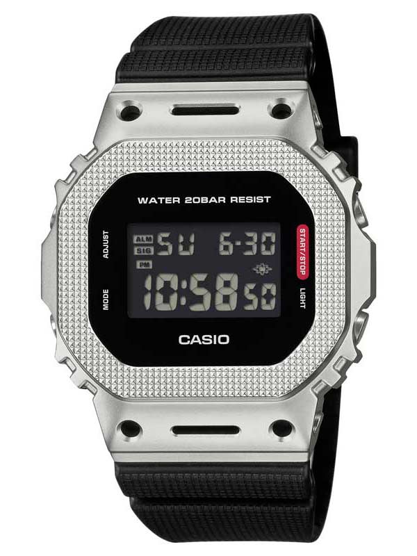 Casio GM-5600M-1ER