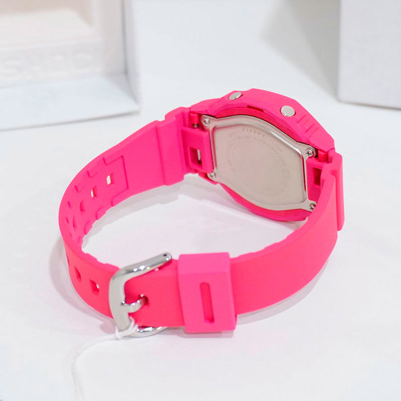 Casio GMA-P2100PP-4AER Casio GMA-P2100PP-4AER