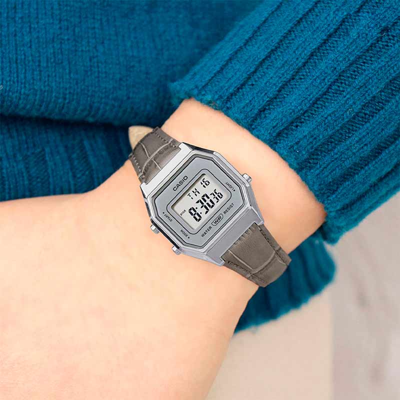 Casio LA680WEL-8A2 Casio LA680WEL-8A2