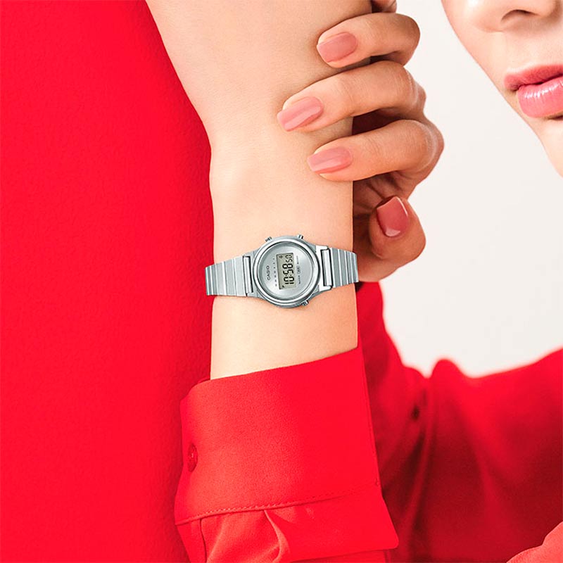 Casio LA700WE-7ADF Casio LA700WE-7ADF