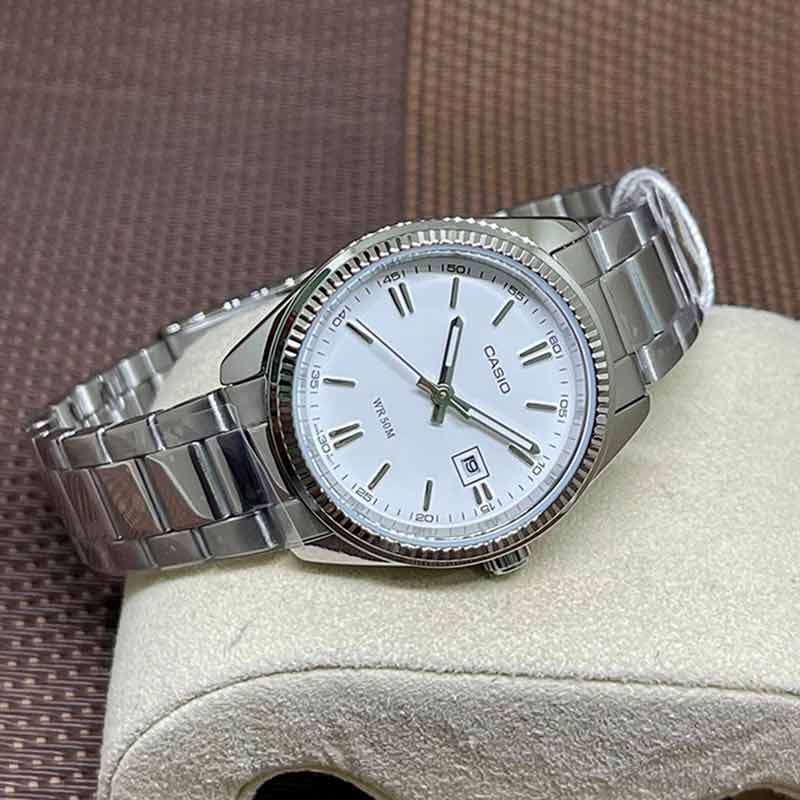 Casio LTP-1302PD-7A1 Casio LTP-1302PD-7A1