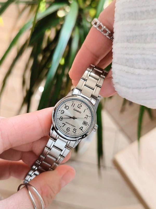 Casio LTP-V002D-7B Casio LTP-V002D-7B