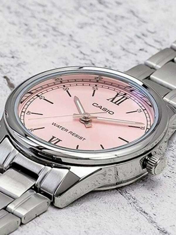 Casio LTP-V005D-4B2 Casio LTP-V005D-4B2