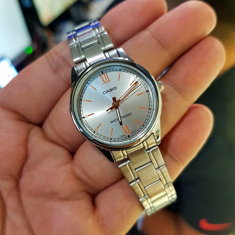 Casio LTP-V005D-7B2 Casio LTP-V005D-7B2