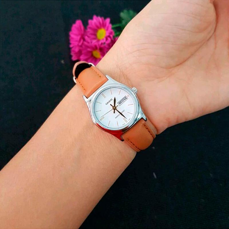 Casio LTP-V006L-7B2 Casio LTP-V006L-7B2