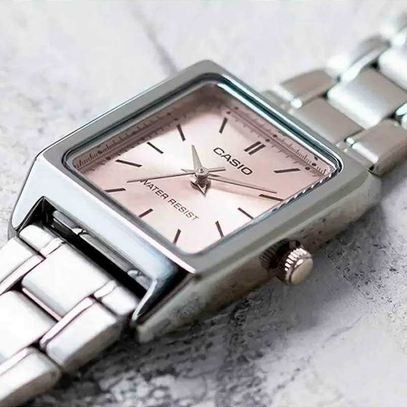 Casio LTP-V007D-4E Casio LTP-V007D-4E