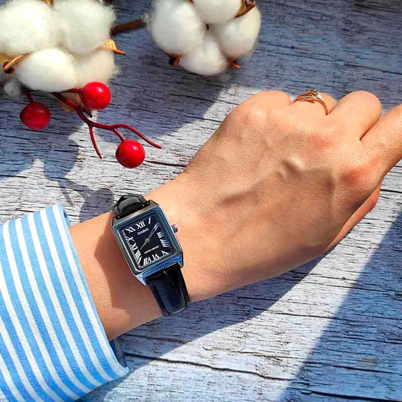 Casio LTP-V007L-1B Casio LTP-V007L-1B