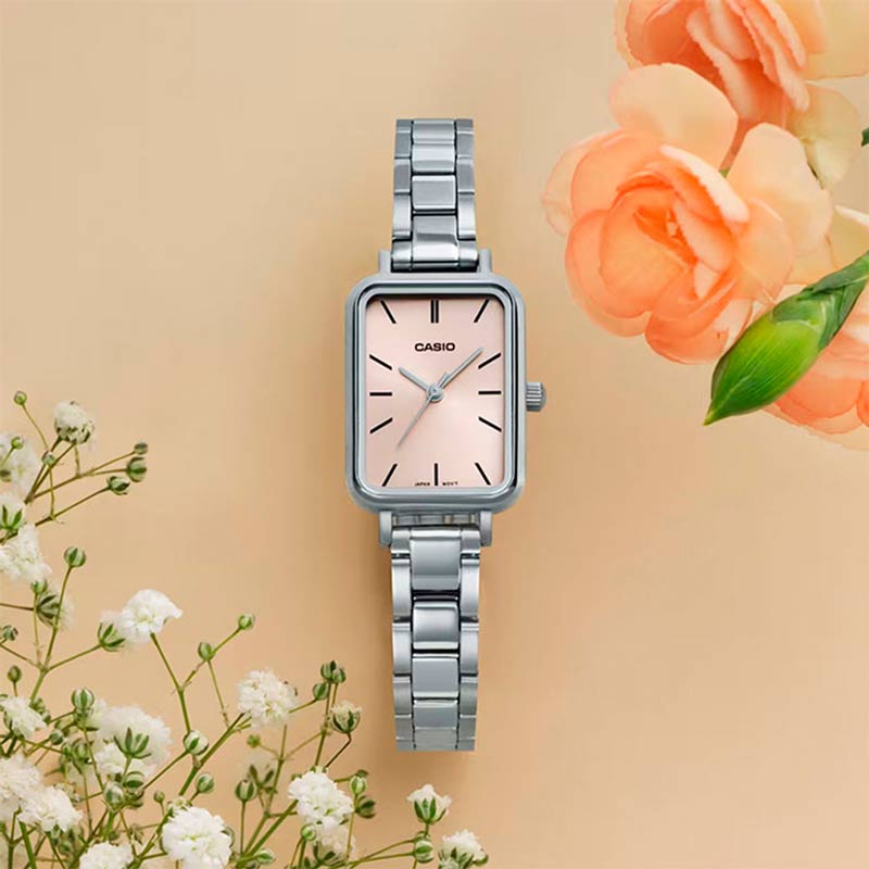 Casio LTP-V009D-4E Casio LTP-V009D-4E