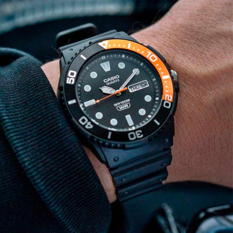 Casio MRW-230H-1E4 Casio MRW-230H-1E4