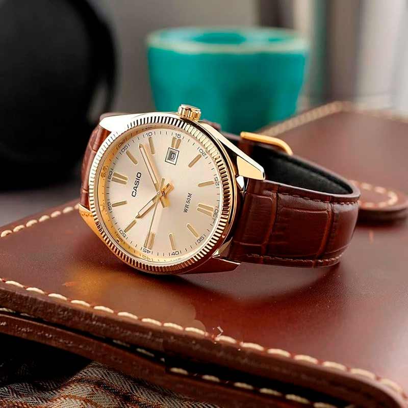 Casio MTP-1302PGL-9AVEF Casio MTP-1302PGL-9AVEF