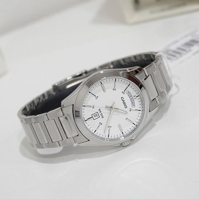 Casio MTP-1370D-7A3 Casio MTP-1370D-7A3