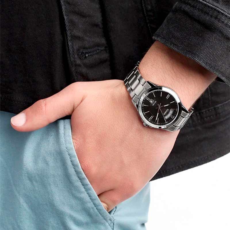 Casio MTP-1381D-1A Casio MTP-1381D-1A