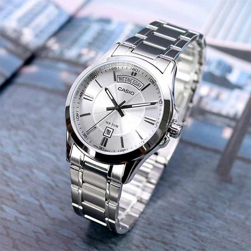 Casio MTP-1381D-7A Casio MTP-1381D-7A