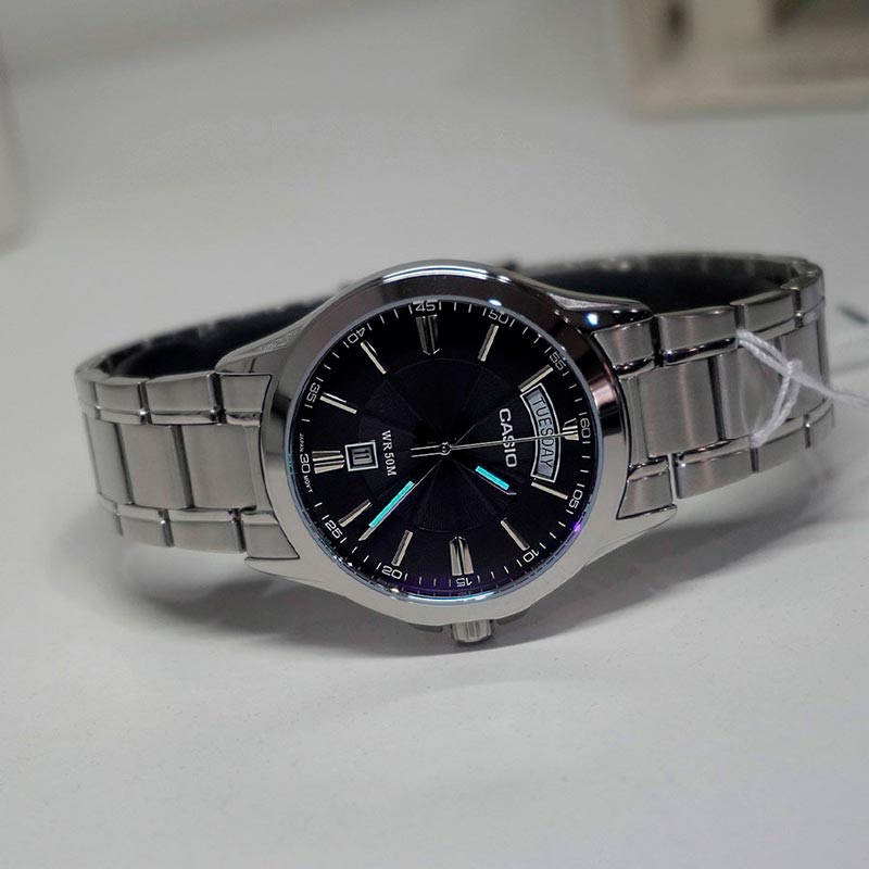 Casio MTP-1381D-8A Casio MTP-1381D-8A
