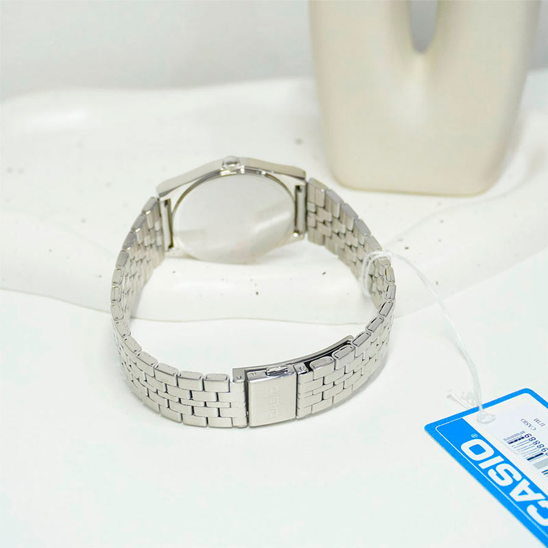 Casio MTP-B146D-7A Casio MTP-B146D-7A