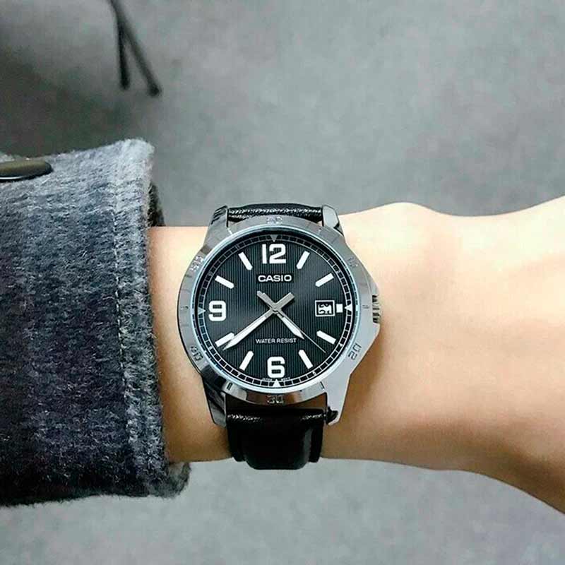 Casio MTP-V004L-1B Casio MTP-V004L-1B