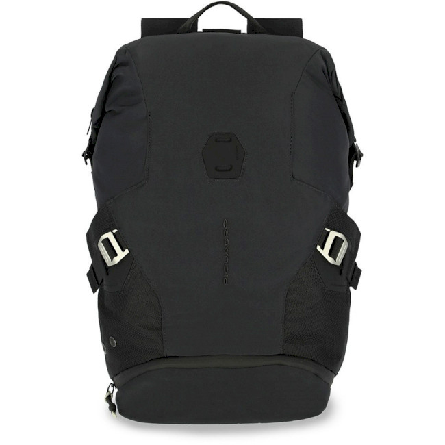 Piquadro PQ-M/Black Рюкзак с отдел. д/ноутбука 15,6" та обуви (18л) (30x41x15)