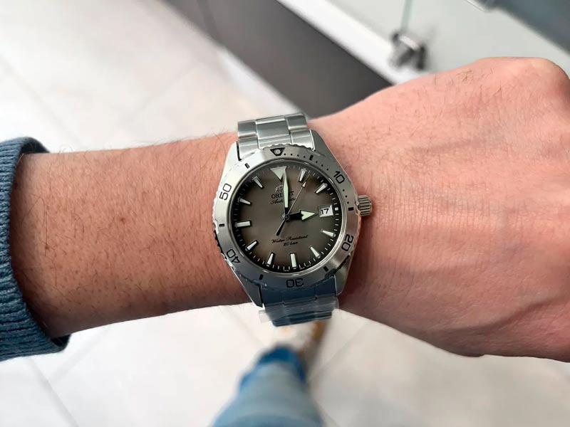 Orient RA-AC0Q16N30B Orient RA-AC0Q16N30B
